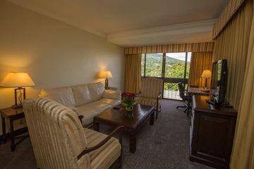 Radisson Plaza 5*